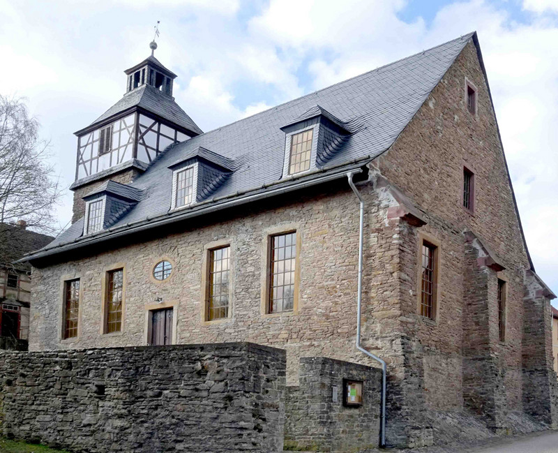 Außenansicht Kirche St. Arnold in Breitungen
